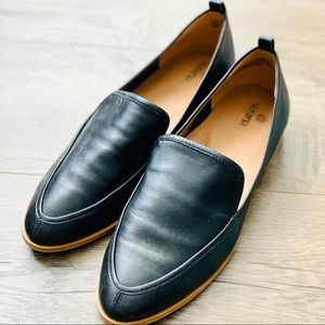 Susina Almond Toe Loafer - Black